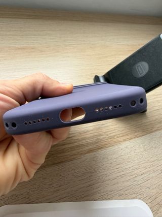 Funda Silicona Magsafe iPhone 17 Pro Max lila