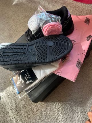 Nike Travis Scott negras