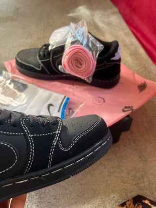 Nike Travis Scott negras