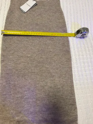 Falda punto elástica beige