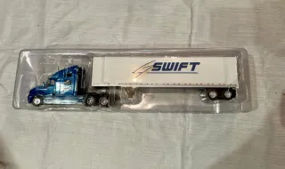 Camión Kenworth T2000 SWIFT
