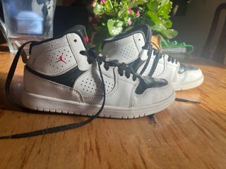 Nike Air Jordan Access AV7942 Blanco Negro