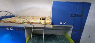 Litera infantil modular azul