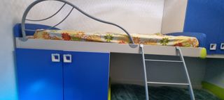 Litera infantil modular azul