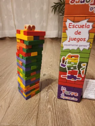 La Torre de Aquamarine Bloques Madera