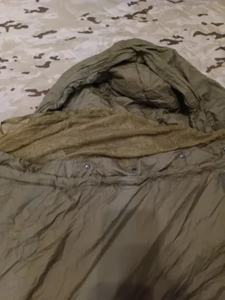 Saco de dormir Carinthia Trigano (con correas)