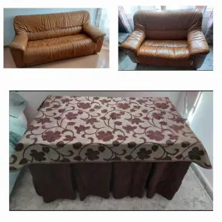 Sofás y mesa camilla