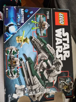 LEGO Star Wars 75168: Caza Estelar Jedi de Yoda
