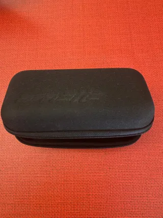 Funda gafas Arnette negra 16cm×8cm×6cm(alto)