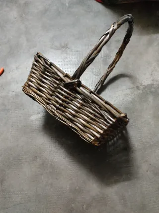 Cesta de mimbre rústica