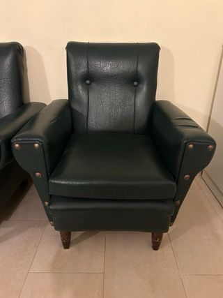 Sofá y sillón antiguo verde