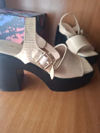 Sandalias Kracs Beige/Negro Talla 39