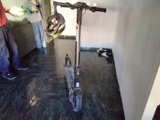 Patín Eléctrico Ducati