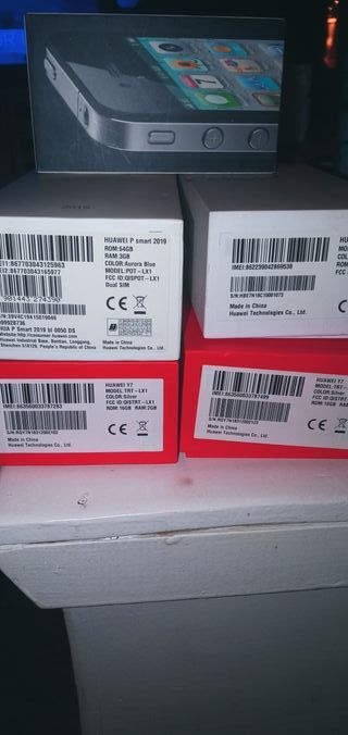 Lote 5 moviles con pantalla rota 4 y uno en buen e