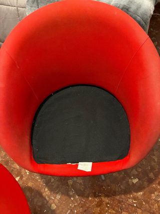 Silla de estudio roja y plateada