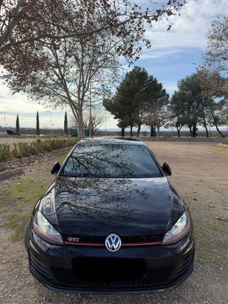 Volkswagen Golf GTI PERFORMANCE 2016