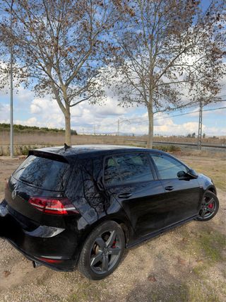 Volkswagen Golf GTI PERFORMANCE 2016