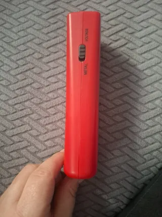 Detector de metales y voltaje Powerfix