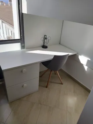 Habitación juvenil cama alta