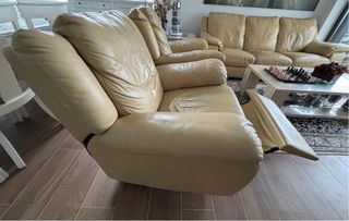 Divano 3 posti + 2 poltrone relax in pelle beige