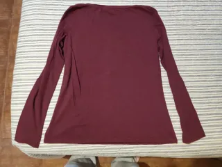 Camiseta manga larga con botones