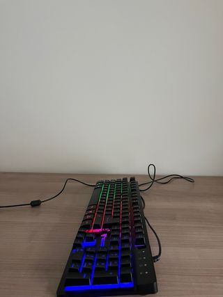 Teclado Gaming Tempest RGB