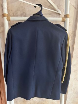 Traje comunión niño azul con detalles dorados