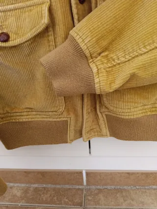 Chaqueta de Pana Mostaza