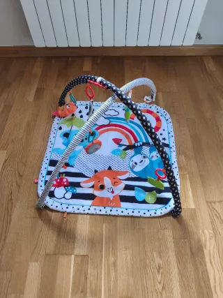 Gimnasio para bebé Fisher Price