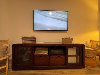 Mueble TV Banak Madera y Cristal