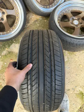 Llantas ESR SR02