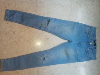 Pantalón vaquero azul