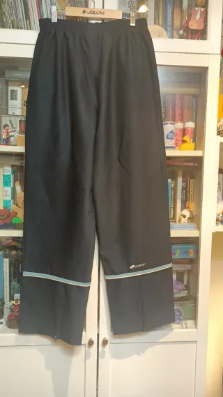 Pantalón chándal Karhu vintage Talla S