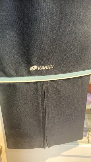 Pantalón chándal Karhu vintage Talla S
