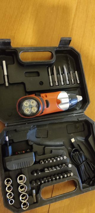 Atornillador taladro,