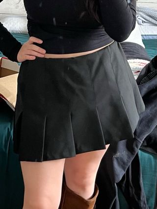 Falda mini de tablas negra