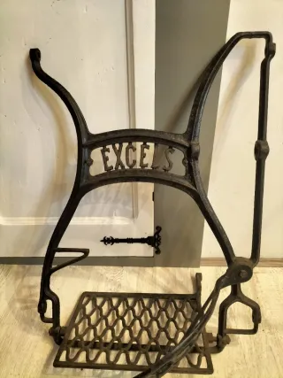 Base Máquina Coser Excels con Pedal