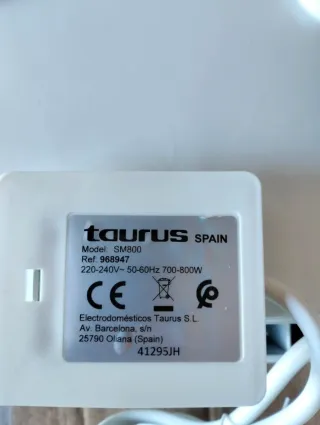 Sandwichera Taurus SM800