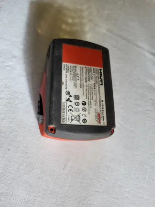 Batería Hilti B22 5.2 Li-ion NO CARGA