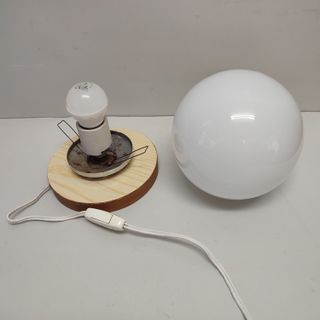 Lámpara Sobremesa Globo Cristal