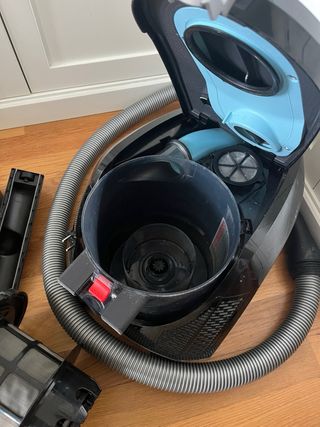 Aspiradora sin bolsa Bosch Relaxx'x ProSilence 66