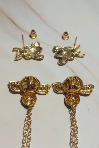Pendientes y broche abeja cadena