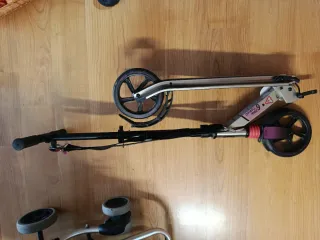 Patinete oxelo mid 9 color lila.