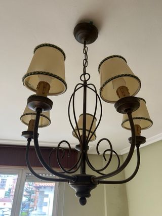 Lámpara de techo rústica metal 5 brazos y tulipas
