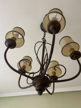 Lámpara de techo rústica metal 5 brazos y tulipas