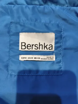 Chubasquero Bershka