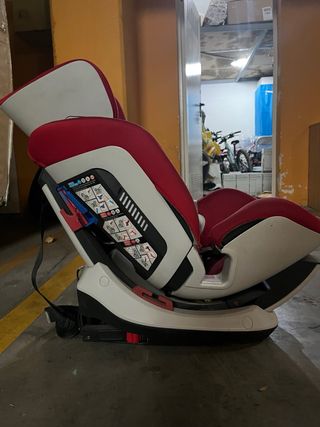 Silla de coche Chicco roja