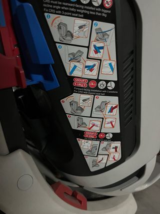 Silla de coche Chicco roja