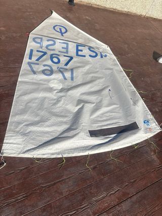 Vela optimist North Sails R5 (+45kg)