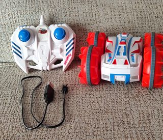 Coche teledirigido XTREM RAIDERS reversible